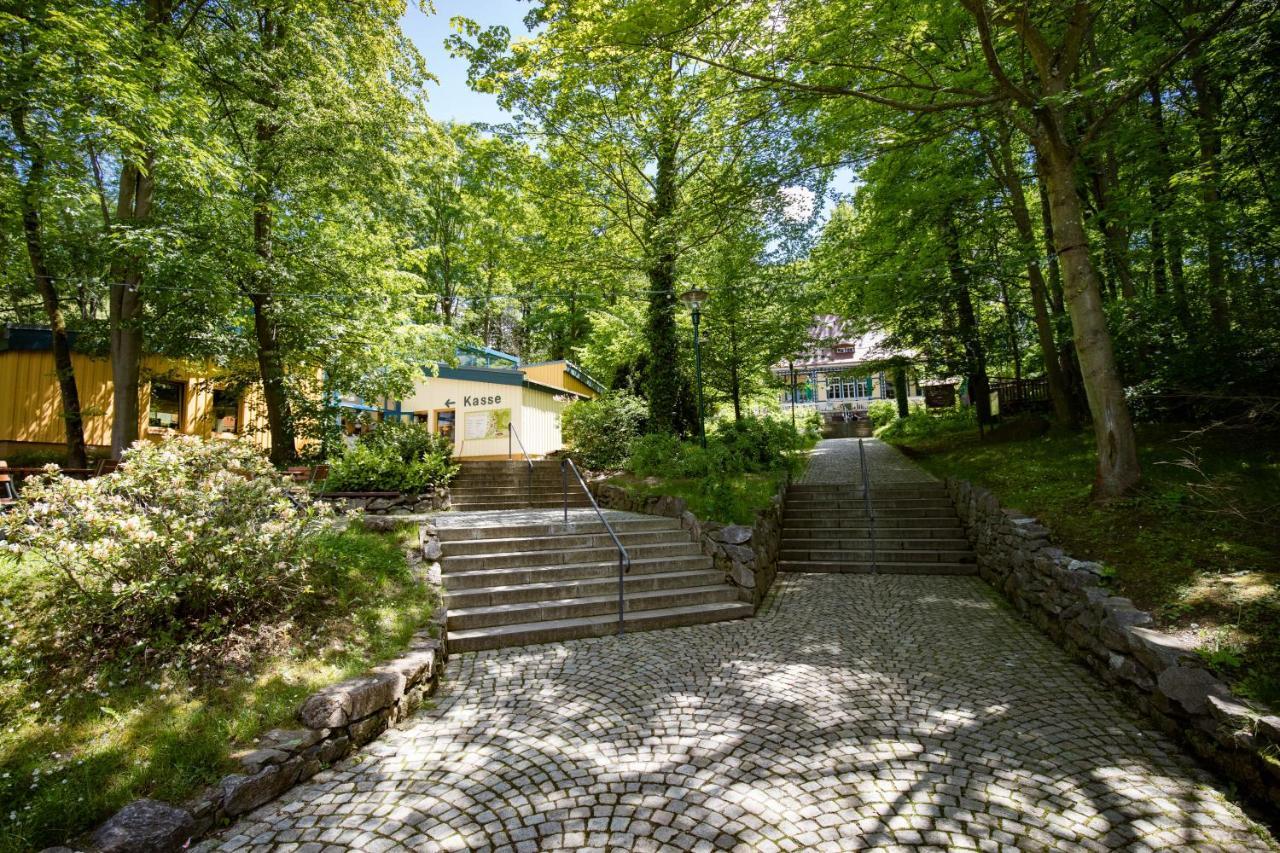Saalfeld Saale Quellenhaus Feengrotten מראה חיצוני תמונה
